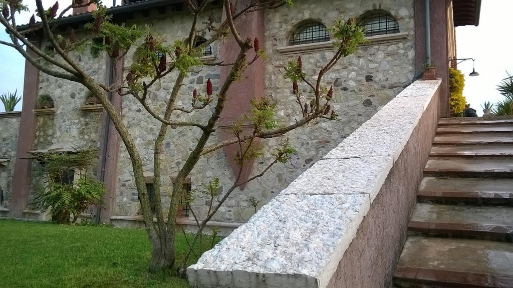 Bed And Breakfast Posserle Padenghe sul Garda Buitenkant foto