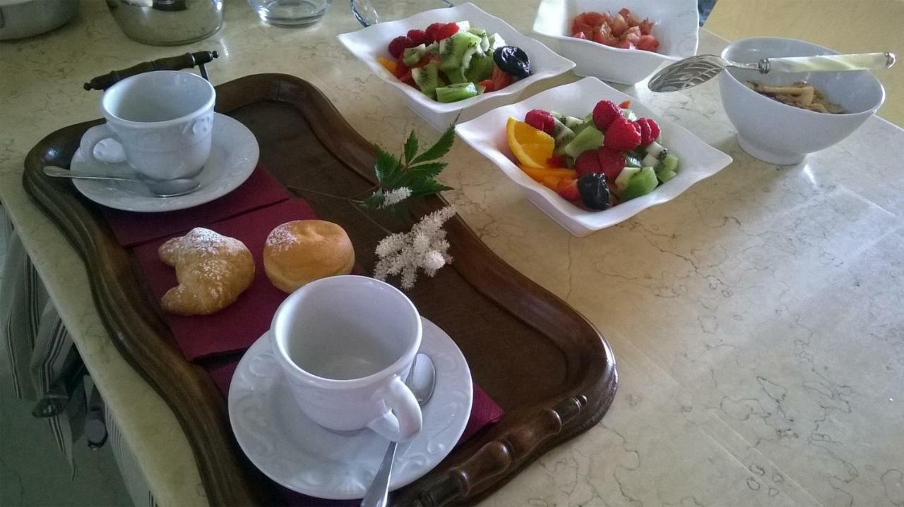 Bed And Breakfast Posserle Padenghe sul Garda Buitenkant foto